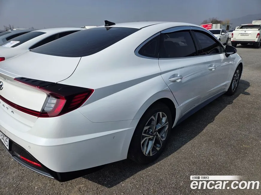 Hyundai Sonata 2022 из KR, фото 8