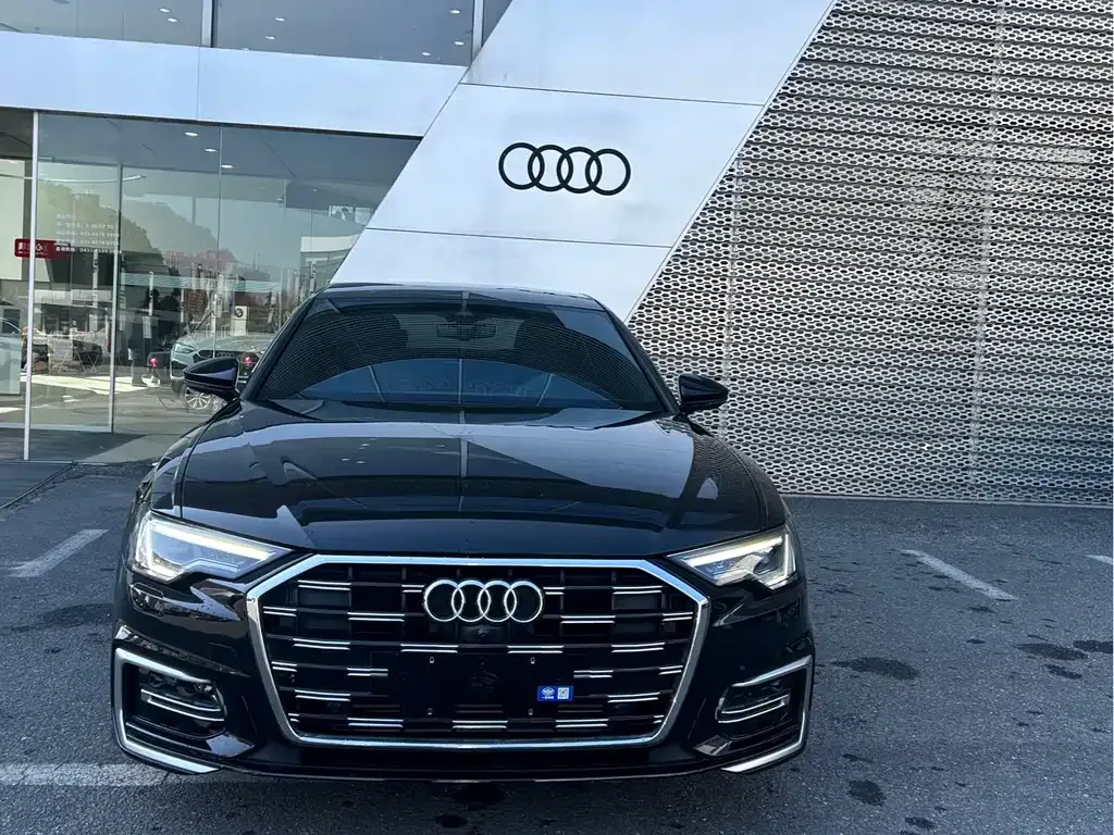 Audi A6L — фото 5