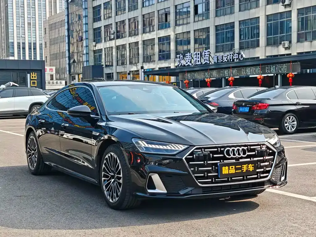 Audi A7L 2024 из CN, фото 8