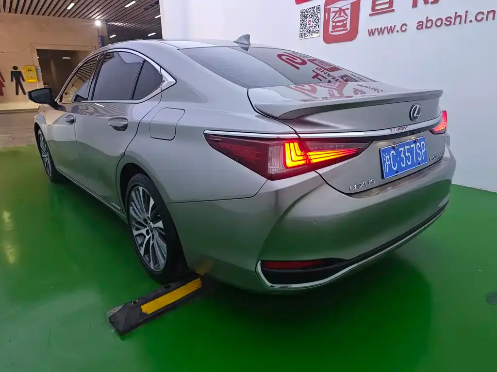 Lexus ES 2022 из CN, фото 10