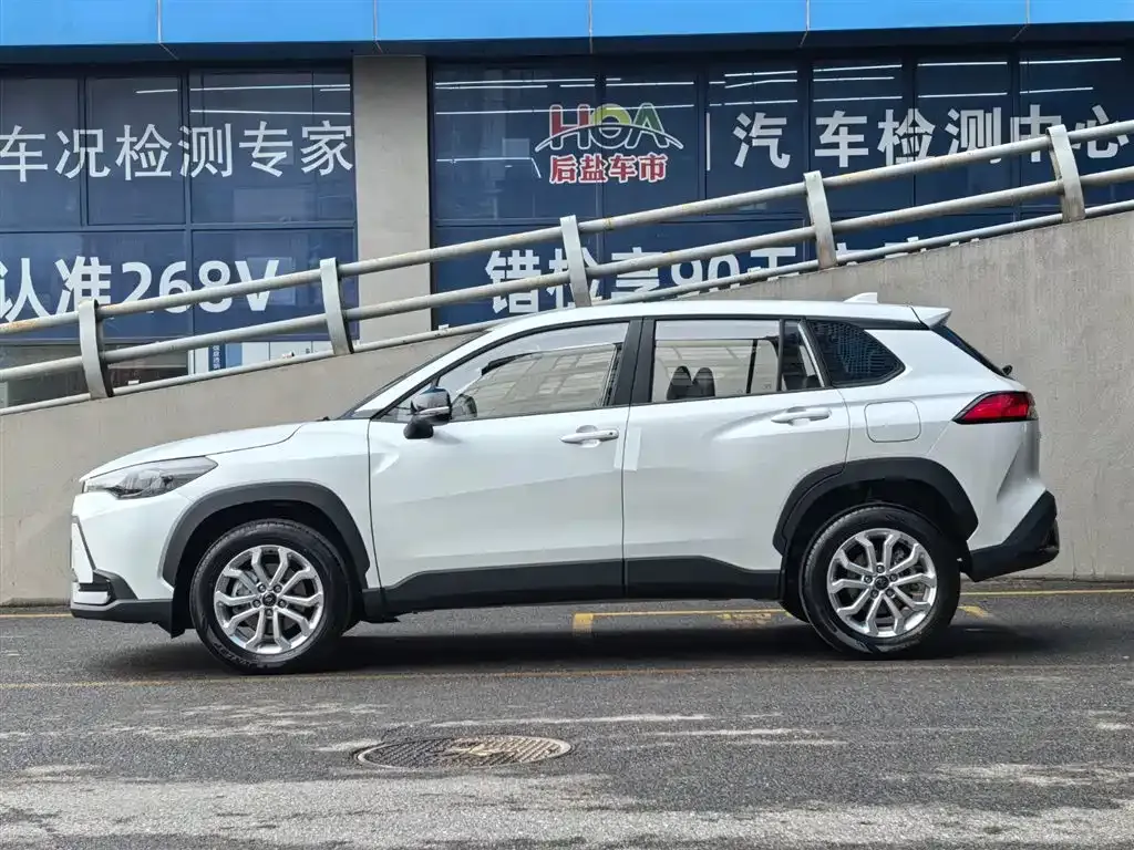 Toyota Frontlander 2025 из CN, фото 8