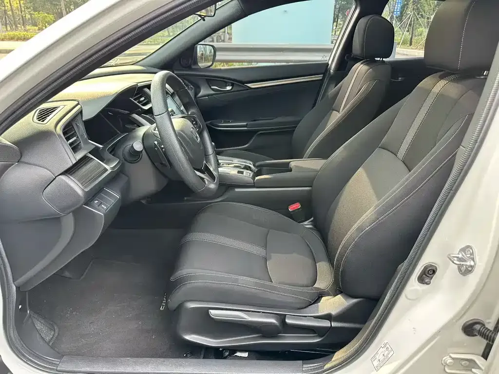 Honda Civic — фото 5
