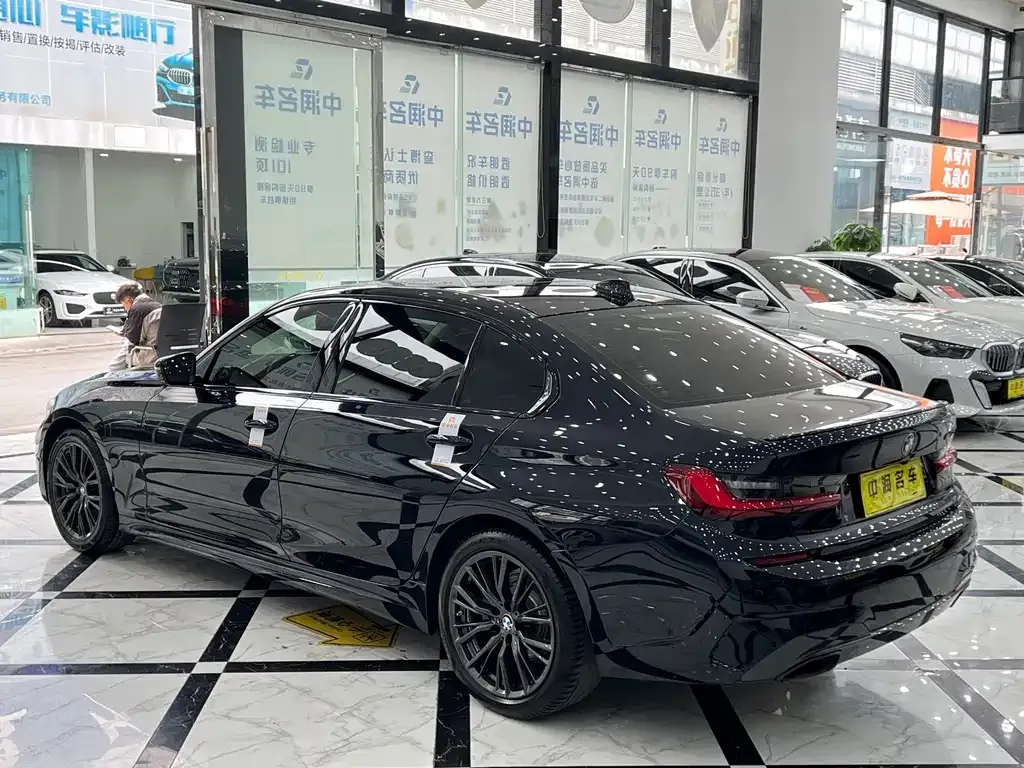 BMW 3 Series — фото 10