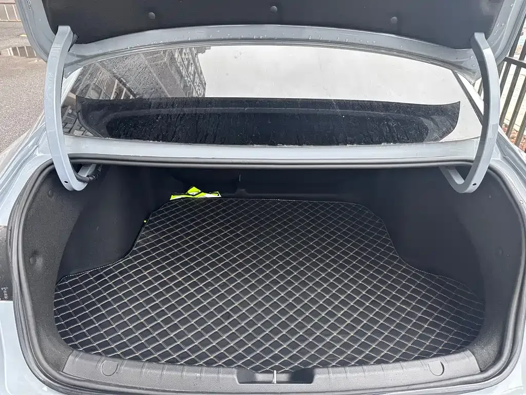 Geely Xingrui 2024 из CN, фото 9
