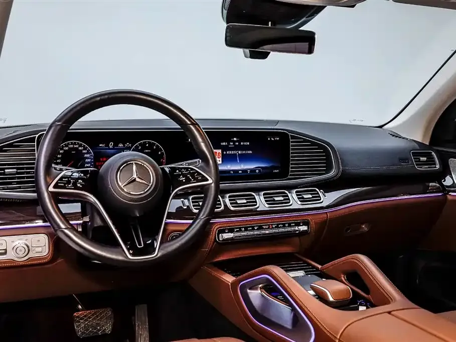 Mercedes-Benz GLE — фото 10