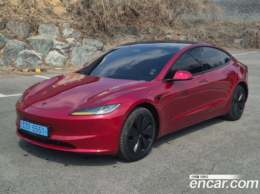 Tesla Model 3 — фото 1