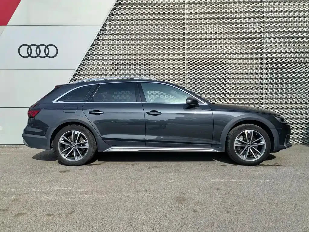 Audi A4 (Import) — фото 6