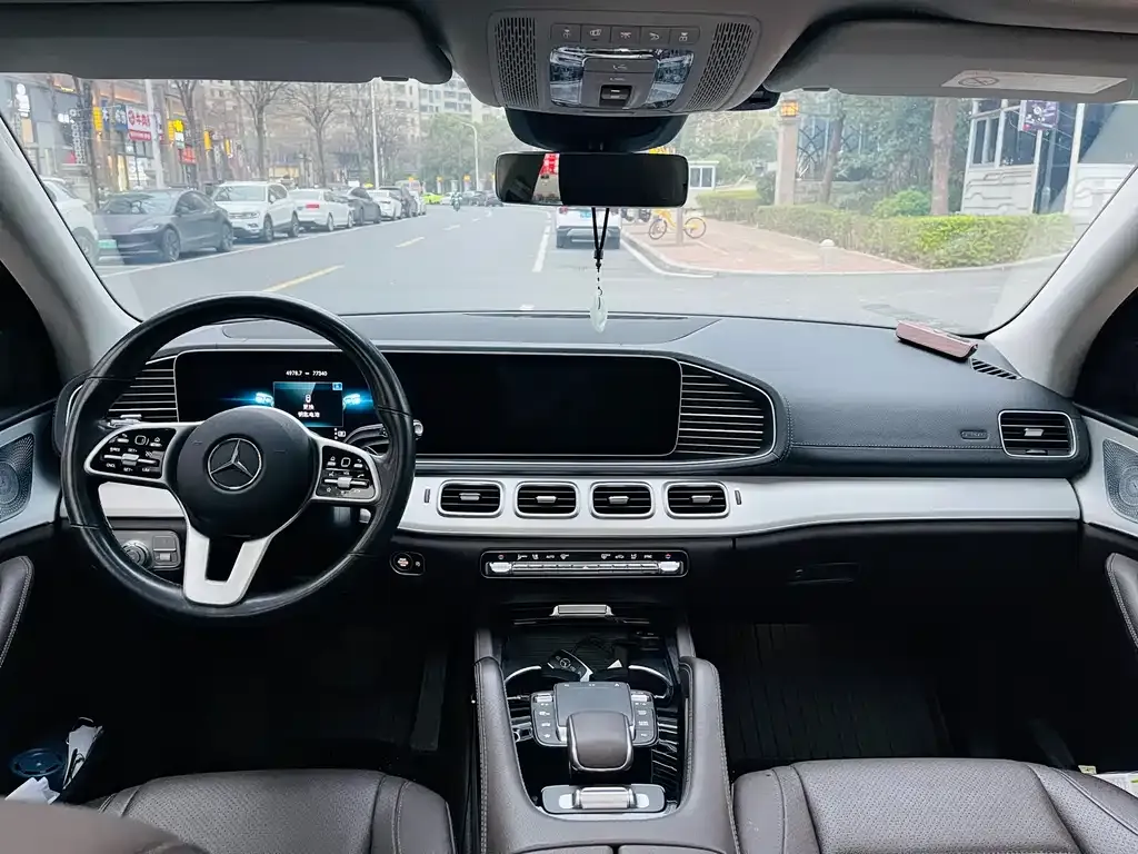 Mercedes-Benz GLE — фото 3