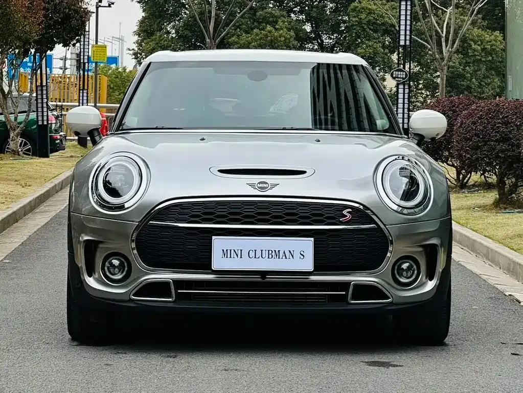 MINI Clubman — фото 4