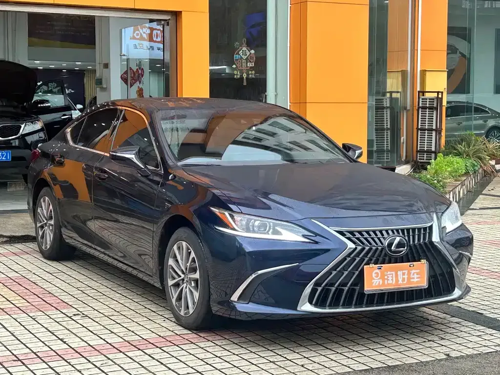 Lexus ES 2023 из CN, фото 7
