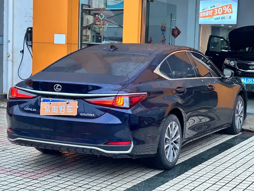 Lexus ES 2023 из CN, фото 5