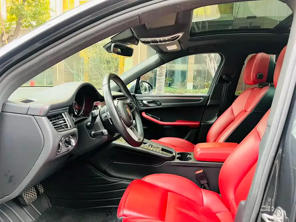 Porsche Macan 2021 из CN, фото 5