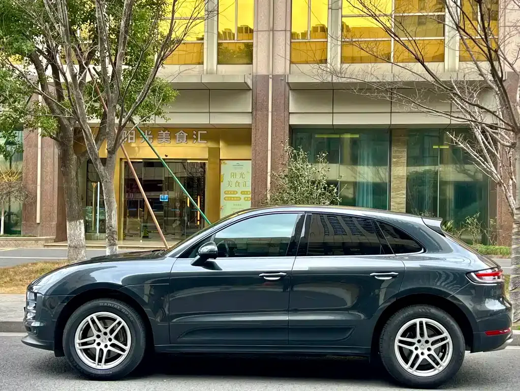 Porsche Macan 2021 из CN, фото 6