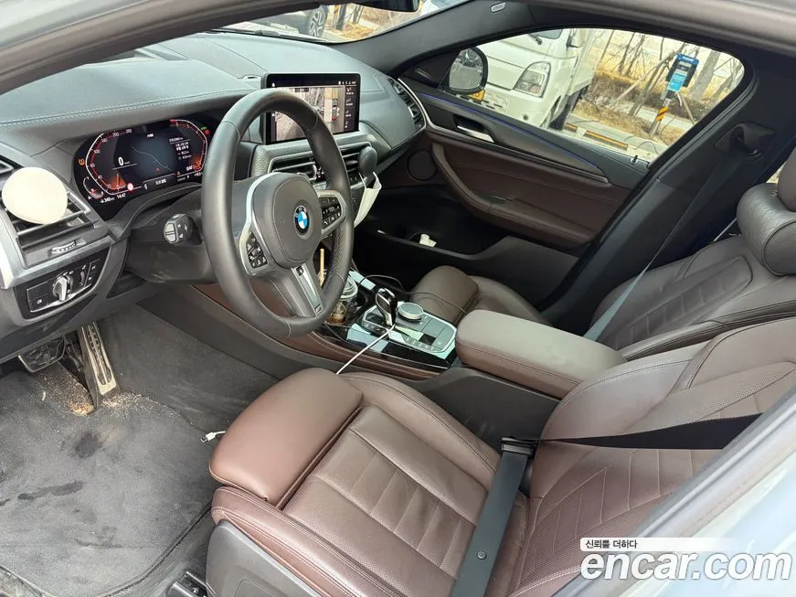 BMW X4 2025 из KR, фото 8