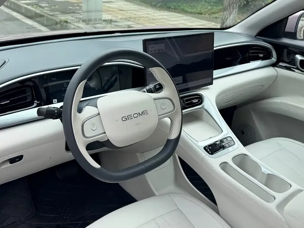 Geely Starburst — фото 8