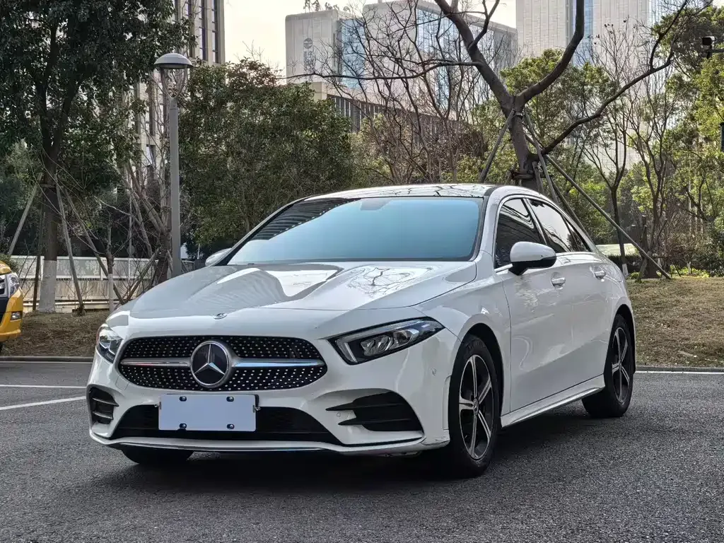 Mercedes-Benz A-Class — фото 1