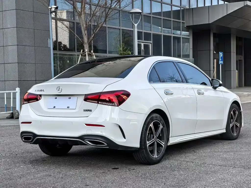 Mercedes-Benz A-Class — фото 3