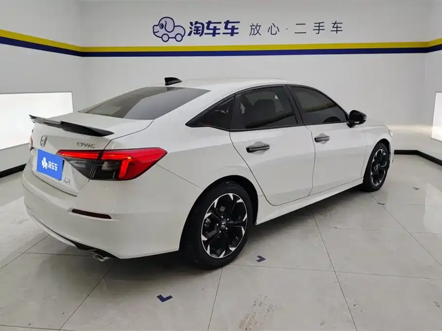 Honda Civic — фото 3