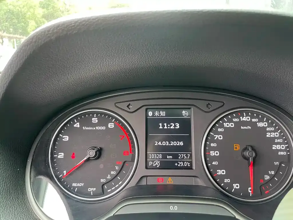 Audi Q2L 2023 из CN, фото 8