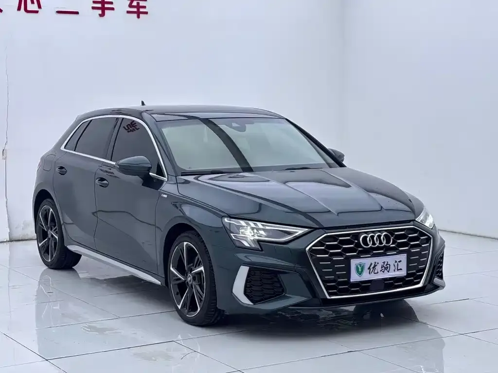 Audi A3 2024 из CN, фото 9