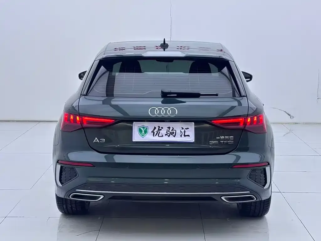 Audi A3 2024 из CN, фото 3