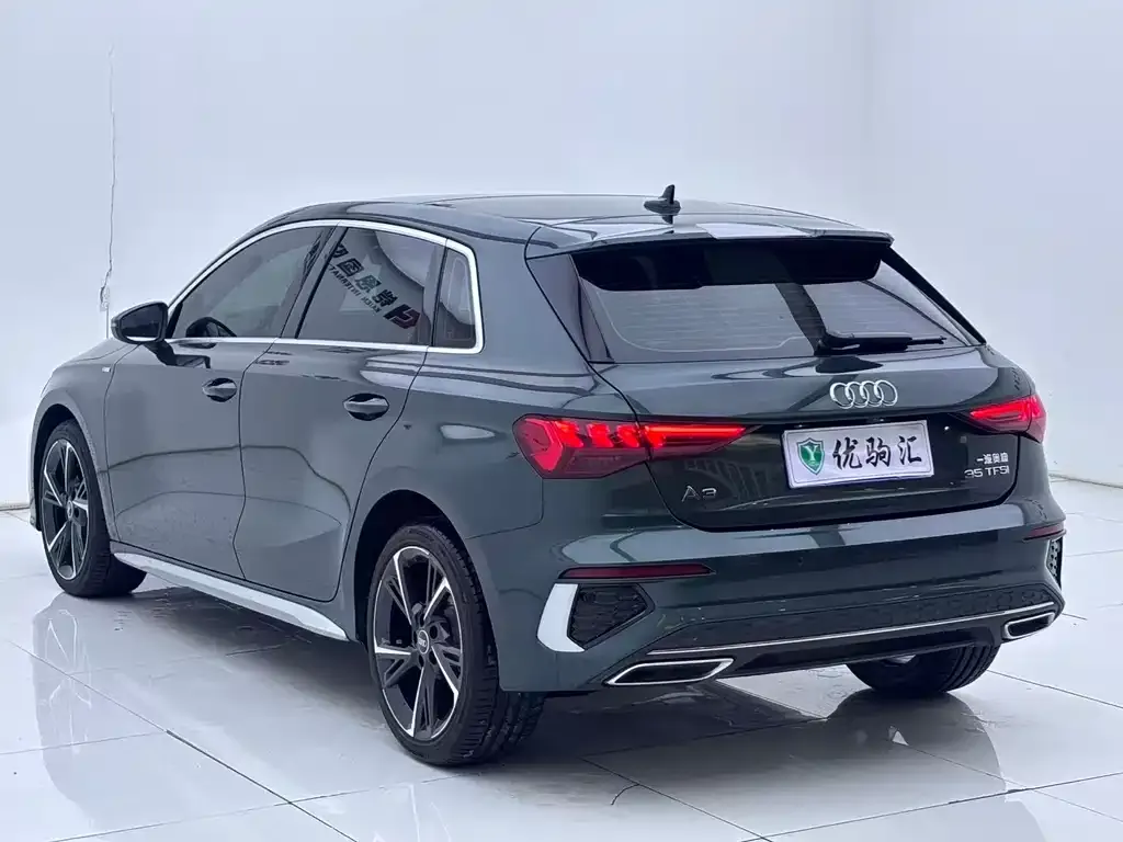 Audi A3 2024 из CN, фото 10