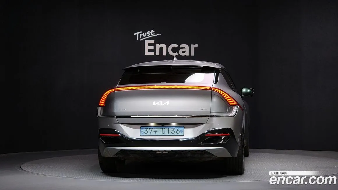 Kia EV6 — фото 4