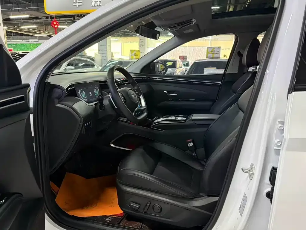 Hyundai Tucson 2022 из CN, фото 10