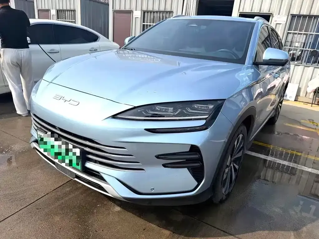 BYD PLUS New Energy — фото 1