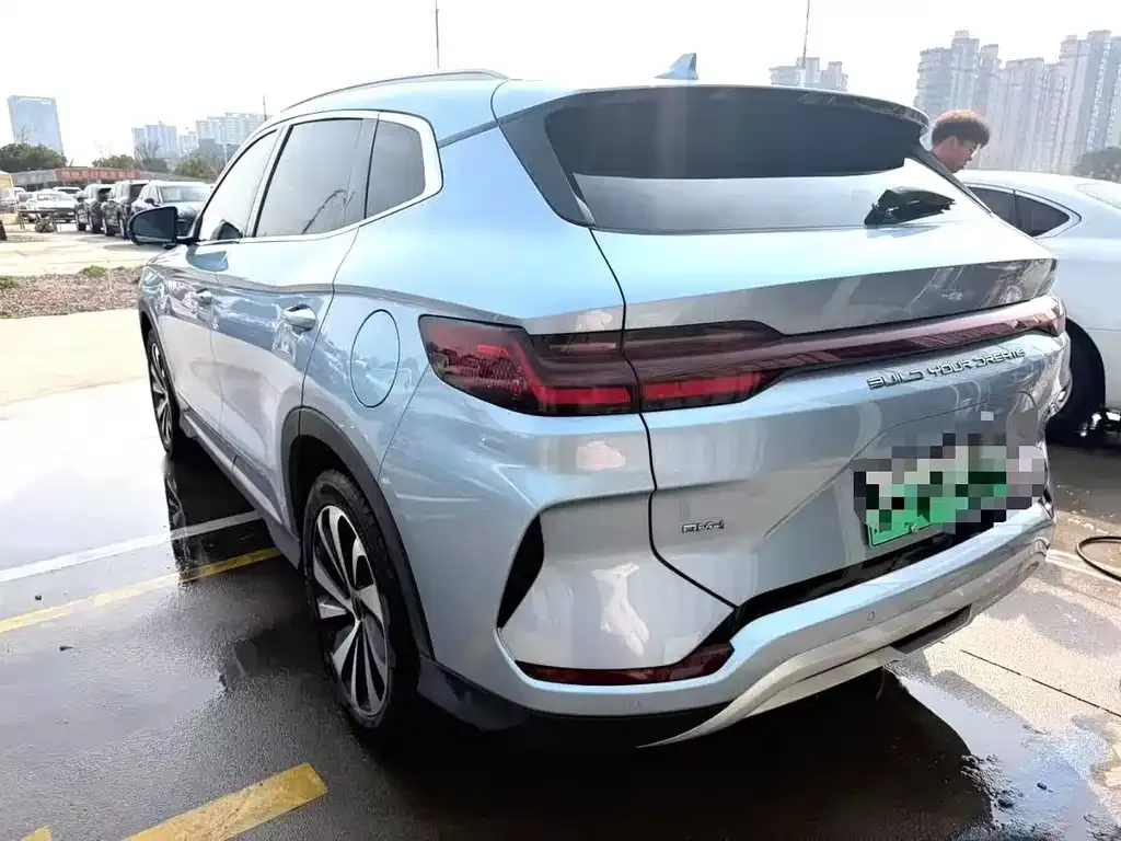 BYD PLUS New Energy — фото 2