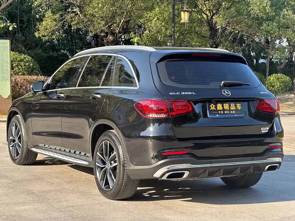 Mercedes-Benz GLC — фото 10