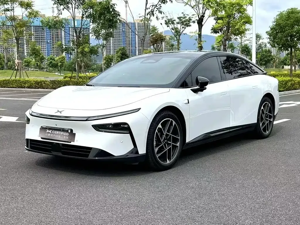 XPeng P7+ — фото 1
