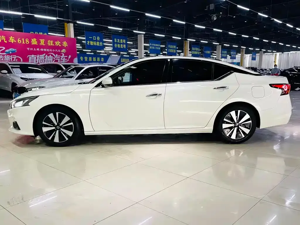 Nissan Teana 2022 из CN, фото 6