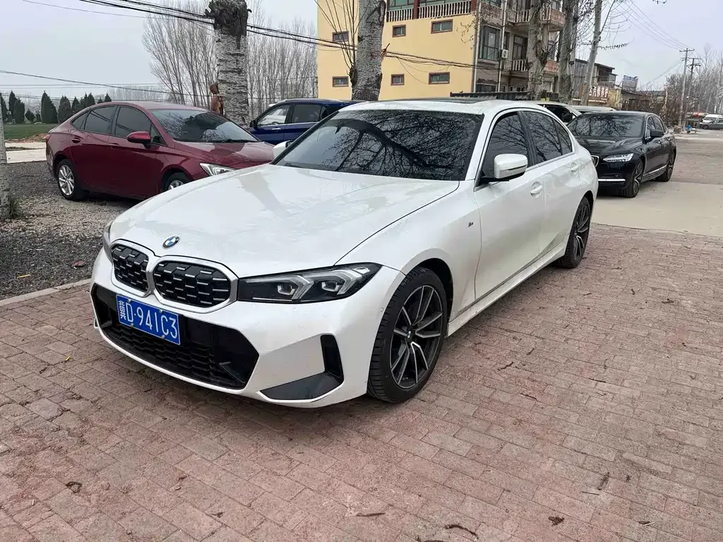 BMW 3 Series — фото 1