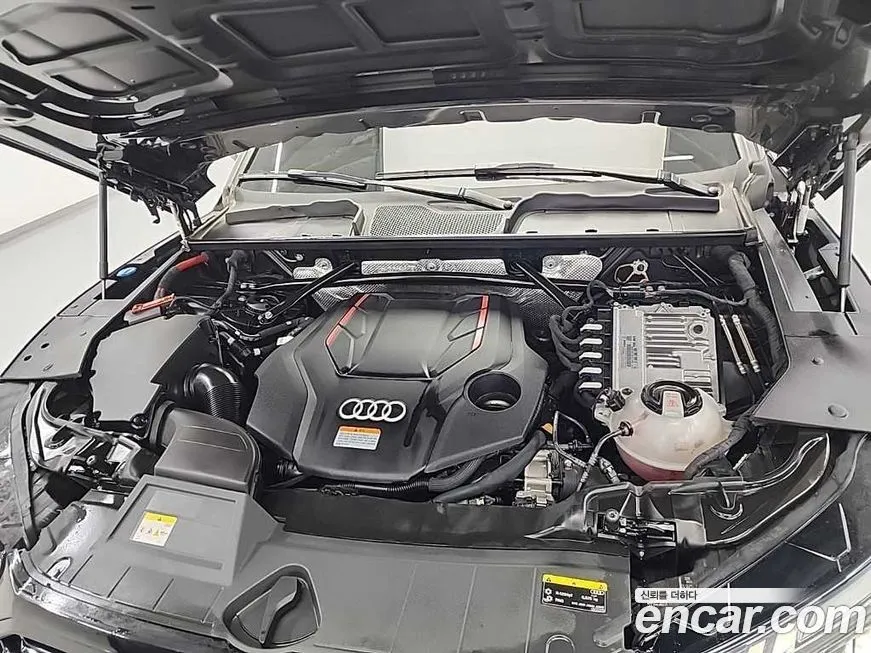 Audi SQ5 2022 из KR, фото 7