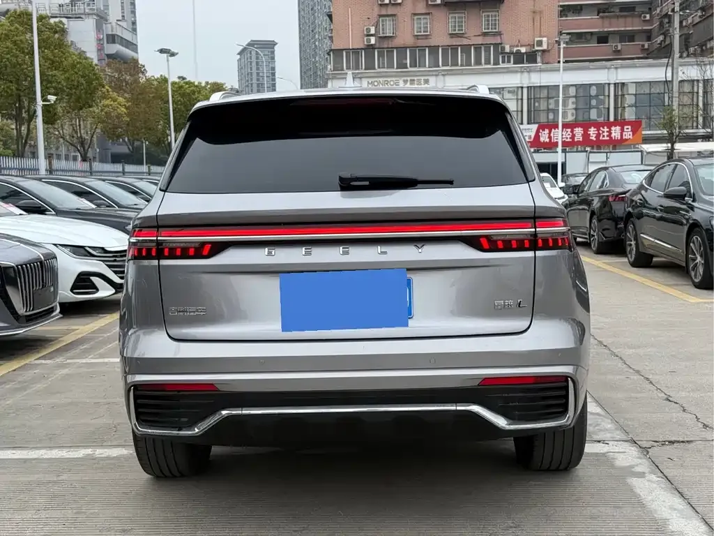 Geely Xingyue L — фото 8