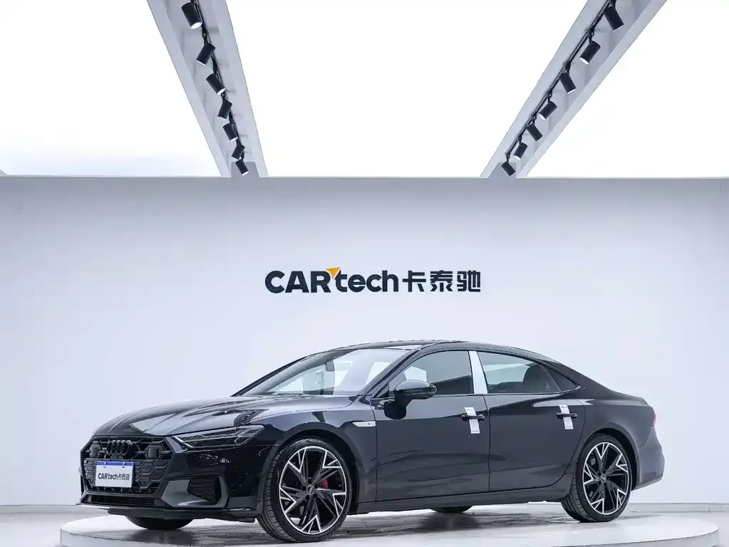 Audi A7L 2024 из CN, фото 1