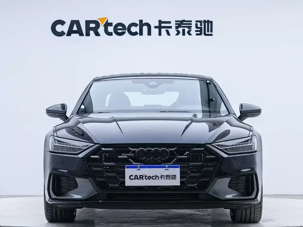 Audi A7L 2024 из CN, фото 4