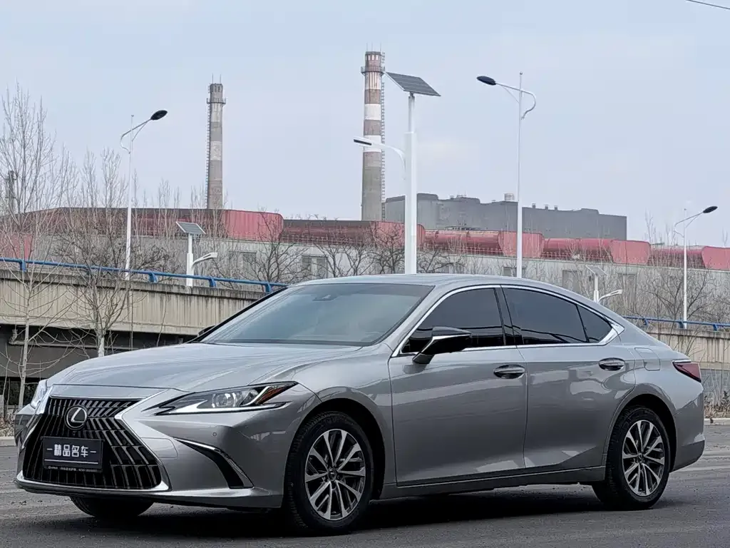 Lexus ES 2024 из CN, фото 1