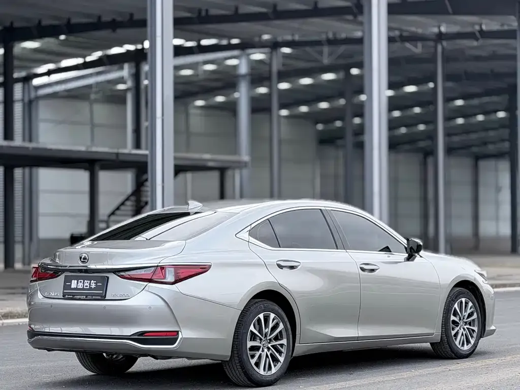 Lexus ES 2024 из CN, фото 10
