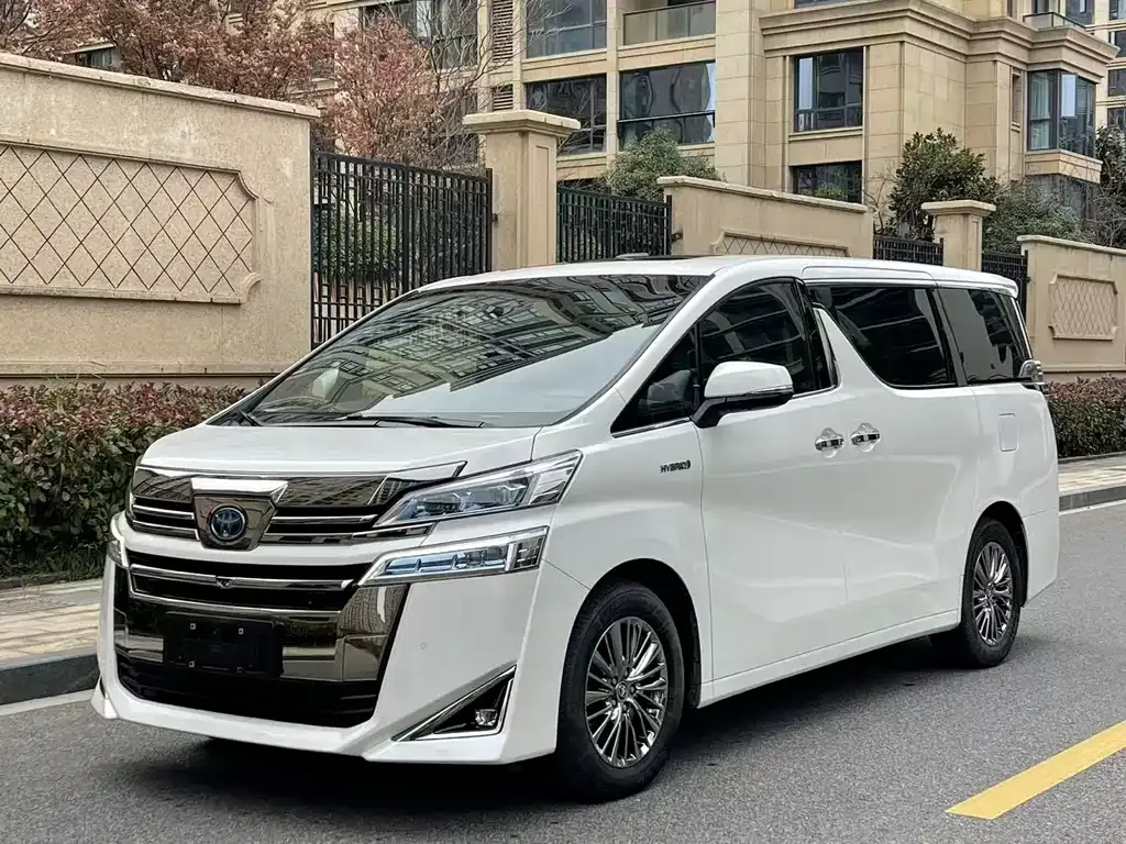 Toyota Vellfire 2021 из CN, фото 1
