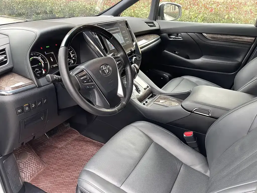 Toyota Vellfire 2021 из CN, фото 7