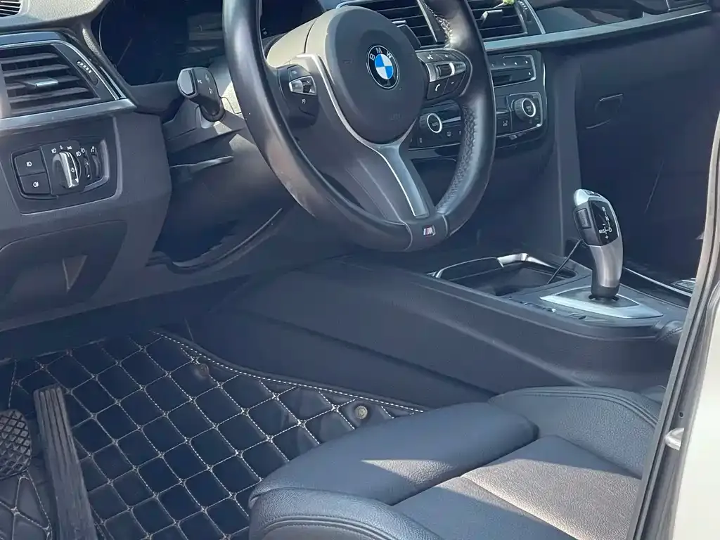 BMW 3 Series GT 2021 из CN, фото 3