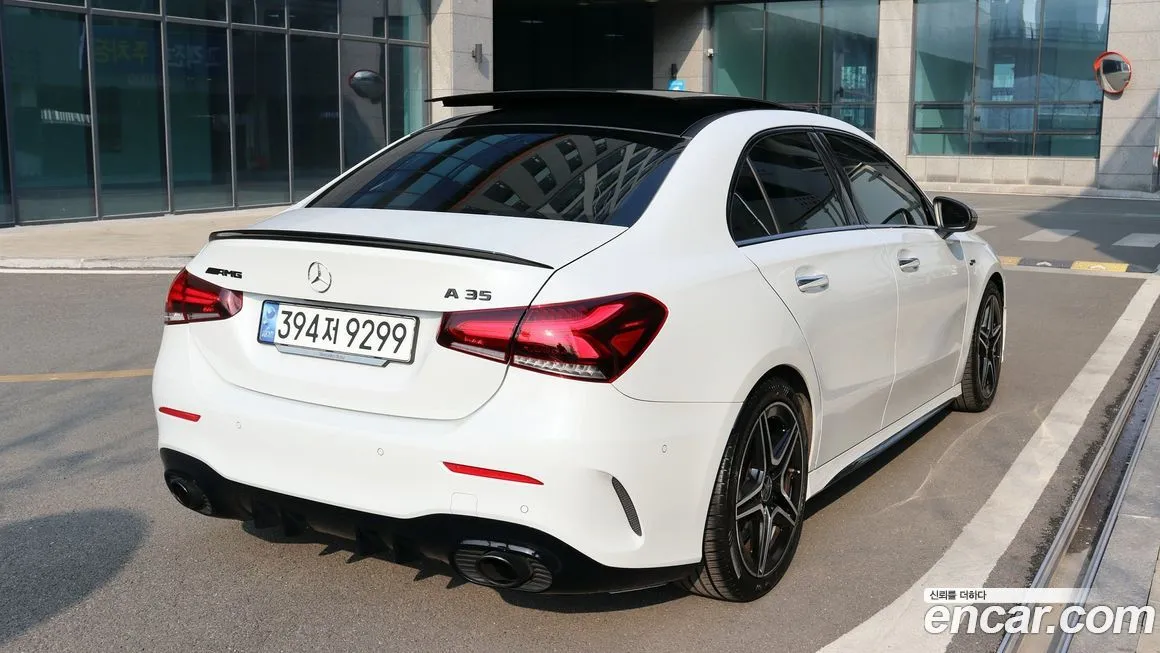 Mercedes-Benz A-Class — фото 6
