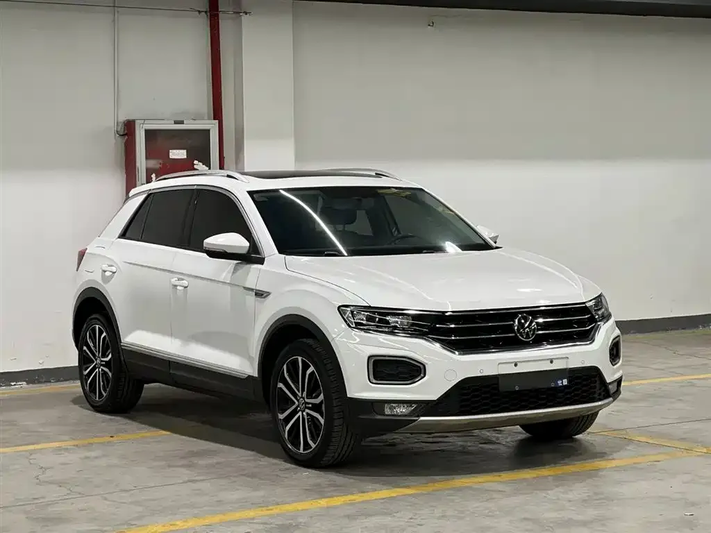 Volkswagen T-Roc — фото 2