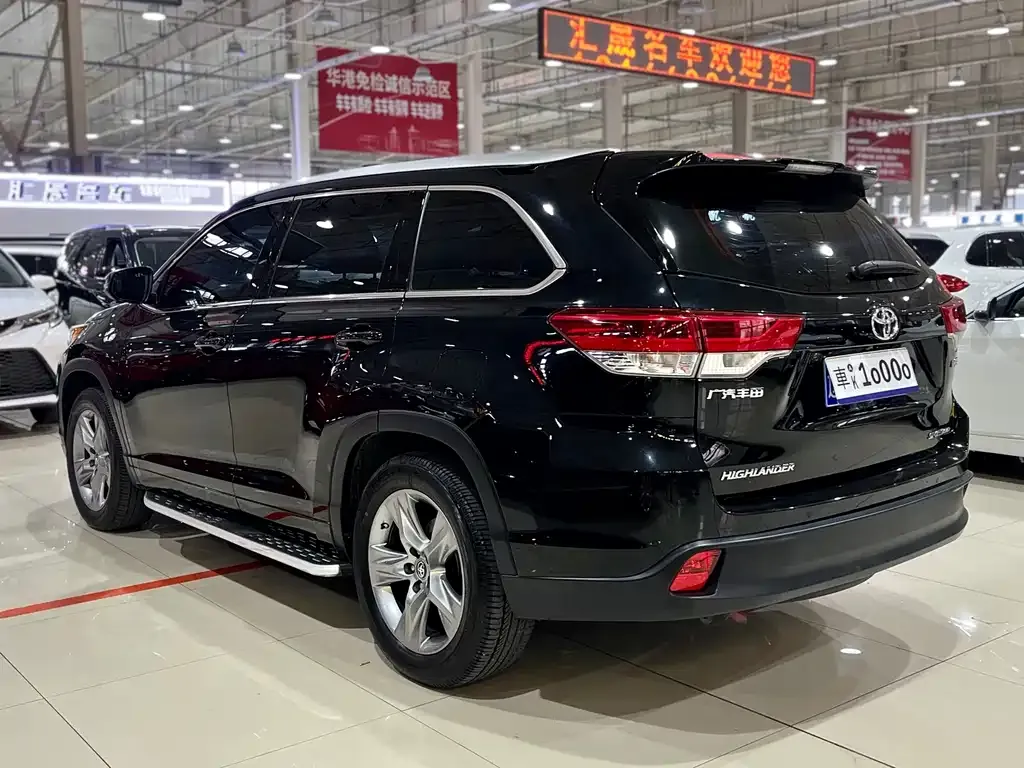 Toyota Highlander 2021 из CN, фото 7