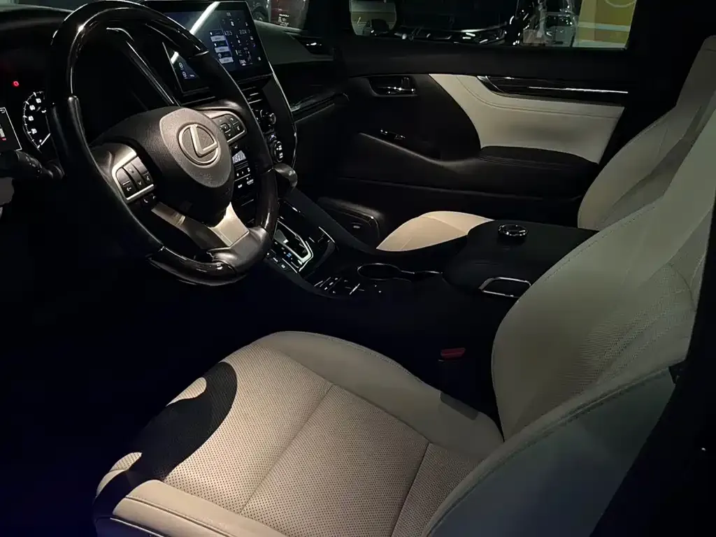 Lexus LM 2021 из CN, фото 5