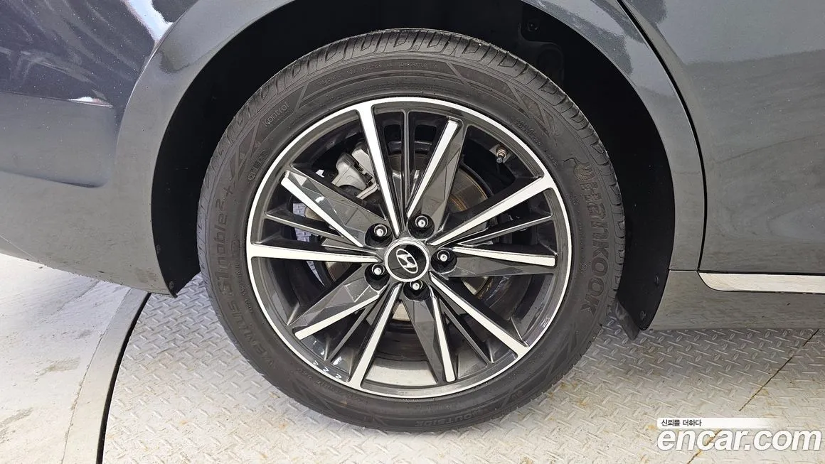 Hyundai Grandeur — фото 10