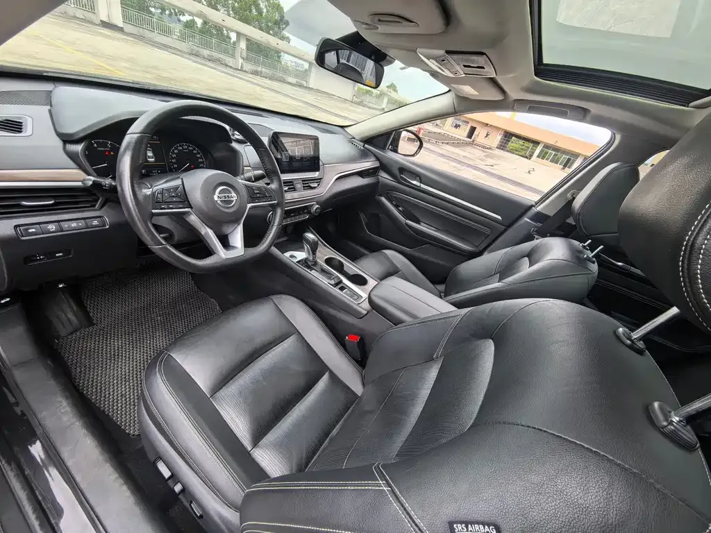 Nissan Teana 2022 из CN, фото 2