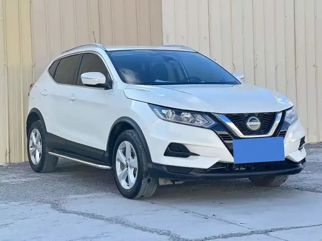 Nissan Qashqai — фото 5